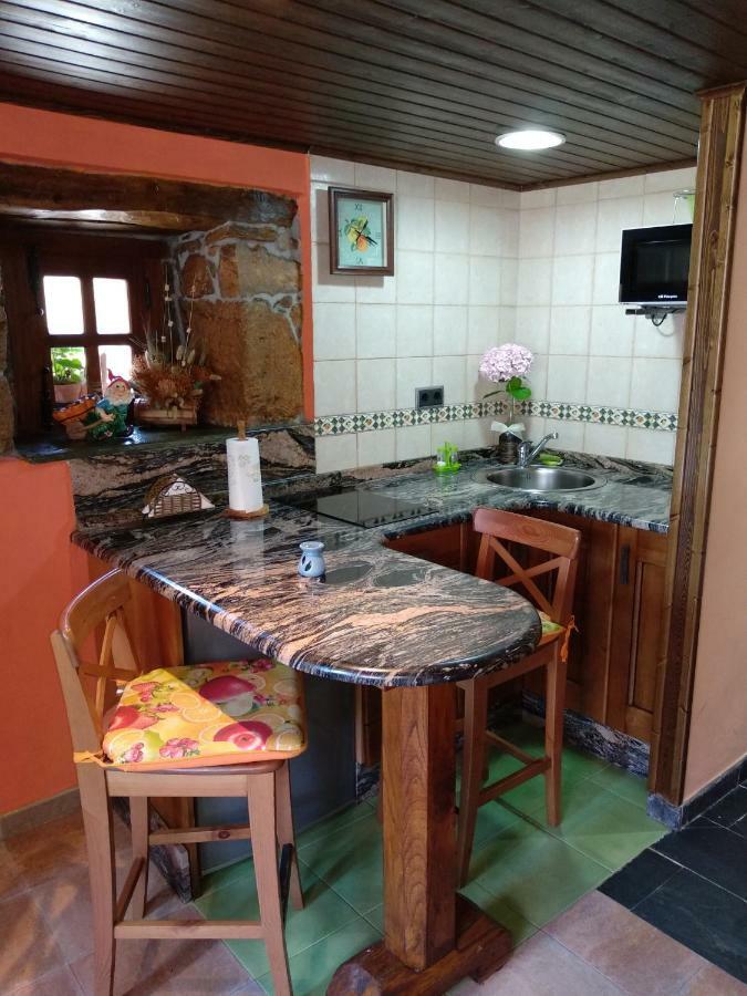 La Casina De Biescas Appartement Biescas  Buitenkant foto